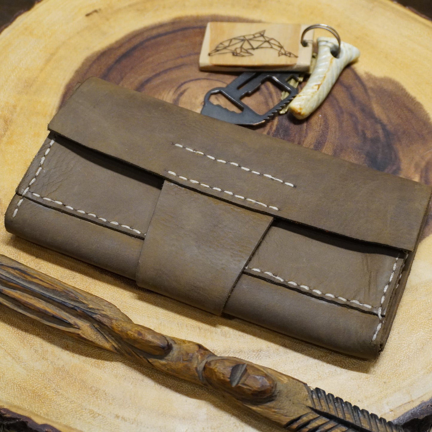 Hand-Stitched Premium Leather Wallet – Vintage Brown